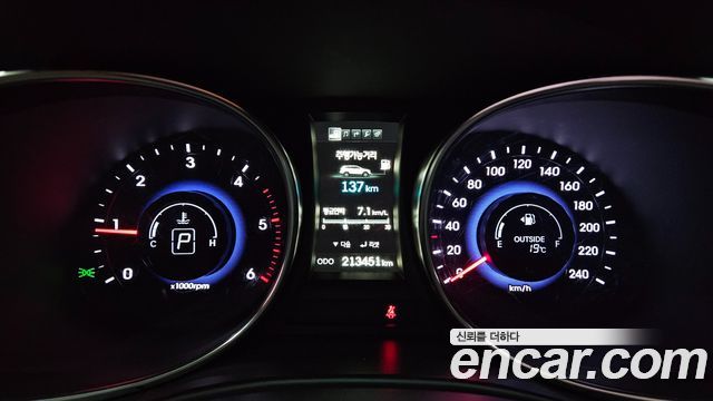 Hyundai Maxcruz 2016 — photo 12