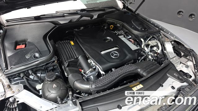 Mercedes-Benz E-Class 2019 — photo 6