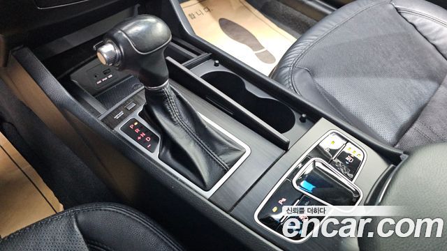 Kia K7 2012 — photo 12