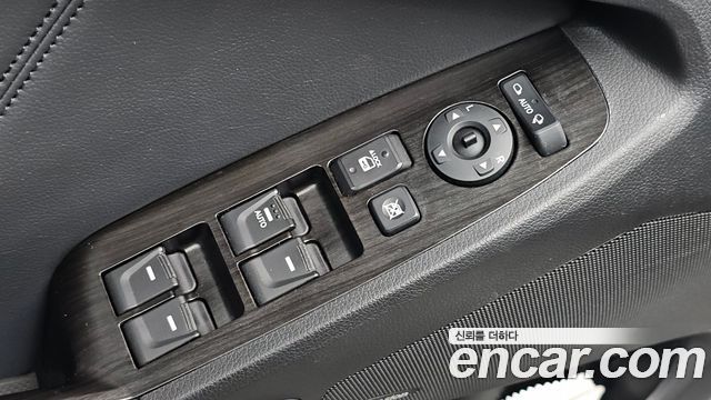 Kia K7 2012 — photo 19