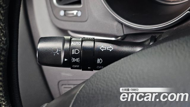 Kia K7 2012 — photo 23