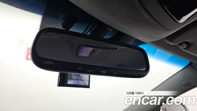 Kia K7 2012 — photo 29
