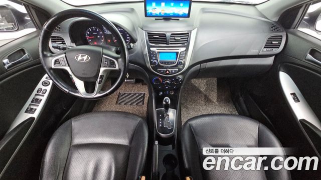 Hyundai Accent 2015 — photo 10