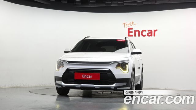 Kia Niro 2024 — photo 3