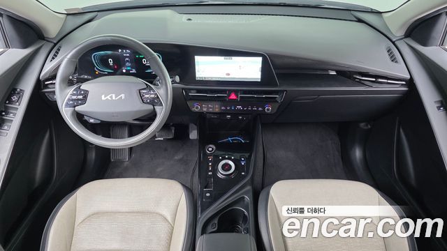 Kia Niro 2024 — photo 10