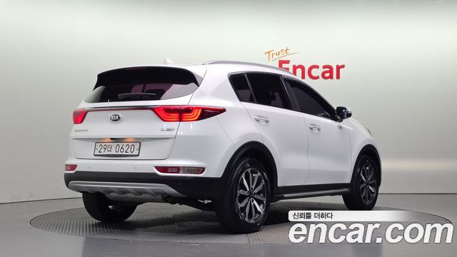 Kia Sportage 2016 — photo 2