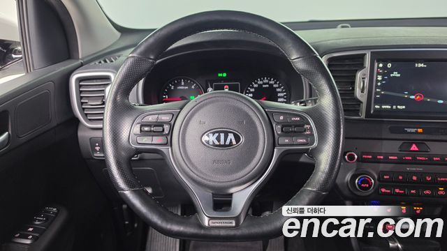 Kia Sportage 2016 — photo 12