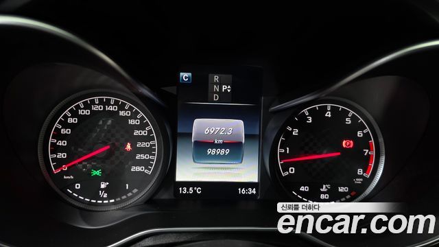 Mercedes-Benz C-Class 2016 — photo 11