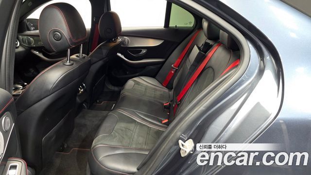 Mercedes-Benz C-Class 2016 — photo 17