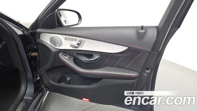 Mercedes-Benz C-Class 2016 — photo 14