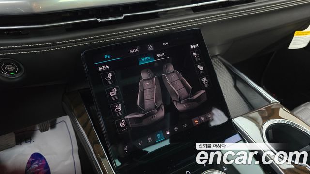 Cadillac Escalade 2026 — photo 24