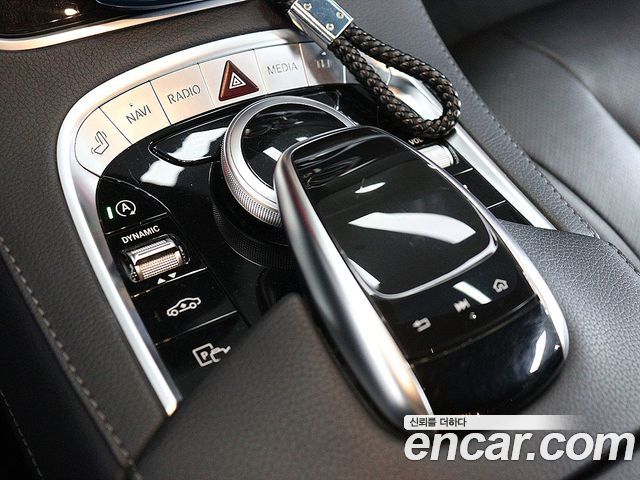 Mercedes-Benz S-Class 2019 — photo 9