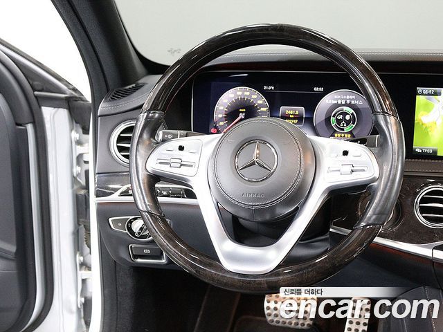 Mercedes-Benz S-Class 2019 — photo 14