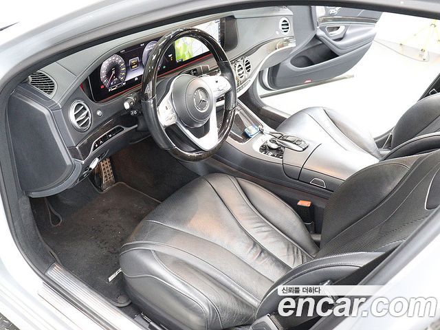 Mercedes-Benz S-Class 2019 — photo 16
