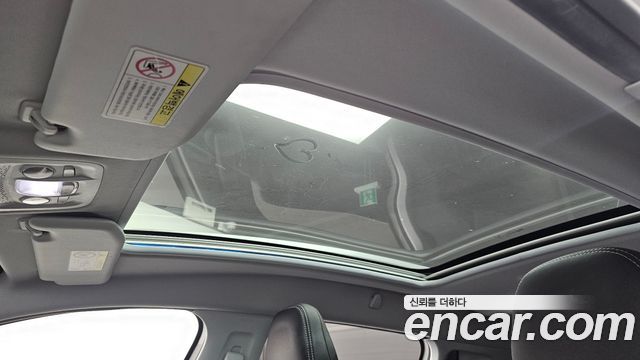 Peugeot 2008 2015 — photo 12