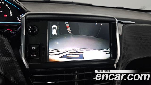 Peugeot 2008 2015 — photo 17
