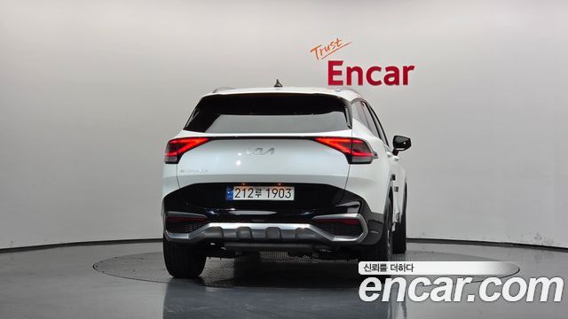 Kia Sportage 2023 — photo 4