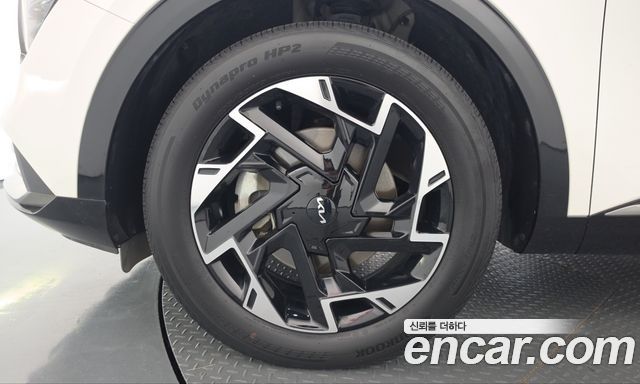 Kia Sportage 2023 — photo 5