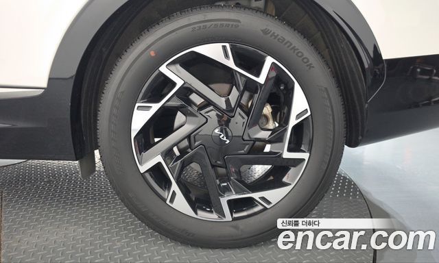 Kia Sportage 2023 — photo 7