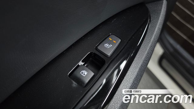 Kia Sportage 2023 — photo 27