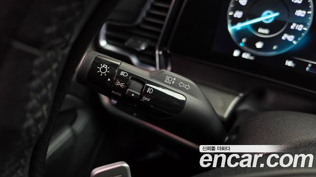 Kia Sportage 2023 — photo 28