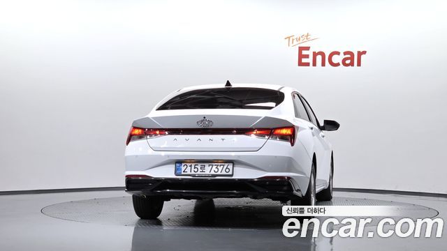 Hyundai AVANTE 2022 — photo 4