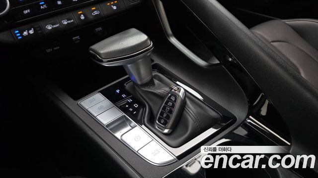 Hyundai AVANTE 2022 — photo 12
