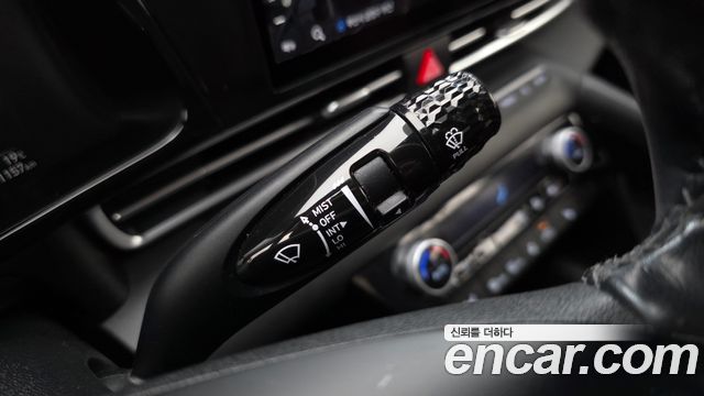 Hyundai AVANTE 2022 — photo 27