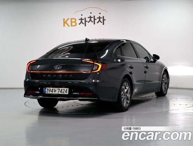 Hyundai Sonata 2022 — photo 3