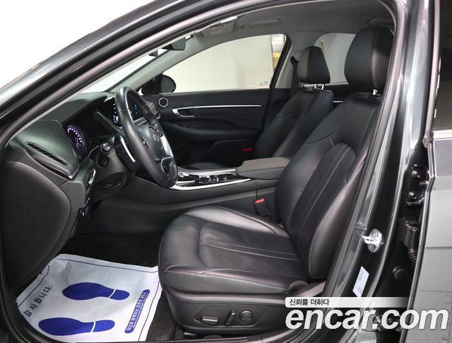 Hyundai Sonata 2022 — photo 7