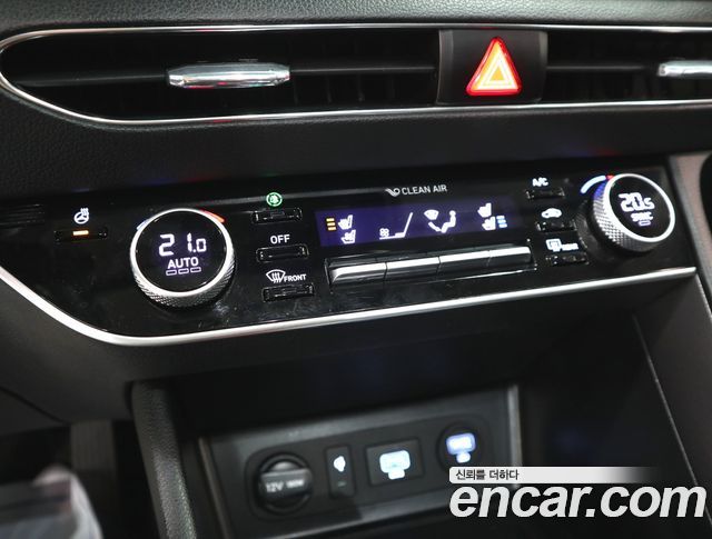 Hyundai Sonata 2022 — photo 12
