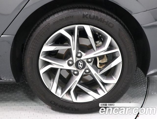Hyundai Sonata 2022 — photo 19