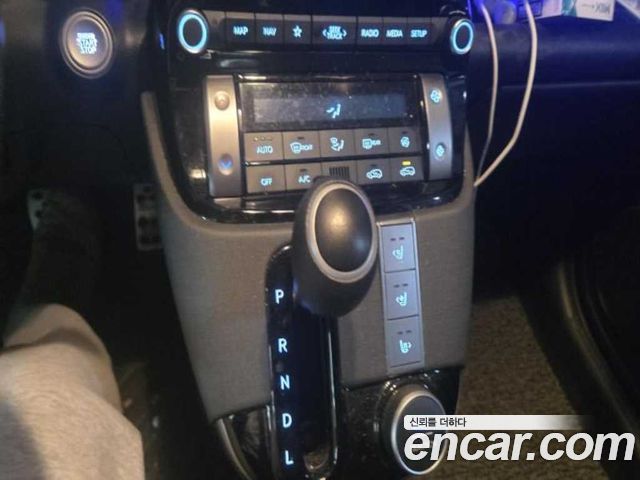 Hyundai Casper 2023 — photo 8