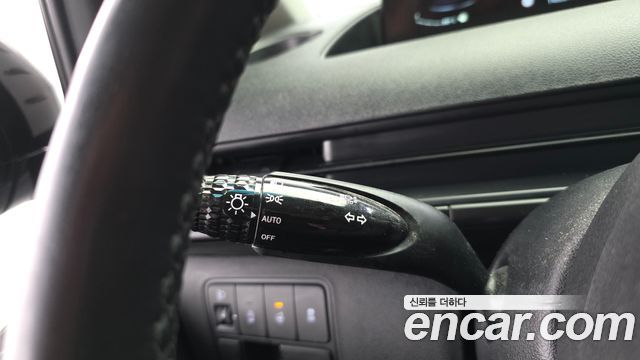 Hyundai Staria 2022 — photo 17