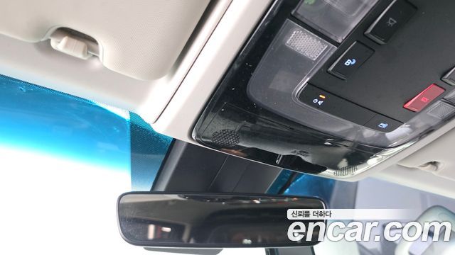 Hyundai Staria 2022 — photo 19