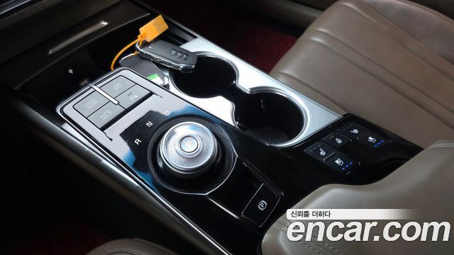 Kia K8 2023 — photo 12