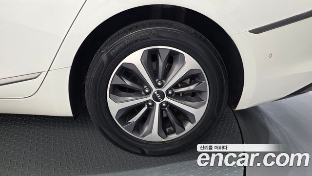 Kia K8 2023 — photo 7