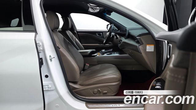 Kia K8 2023 — photo 16