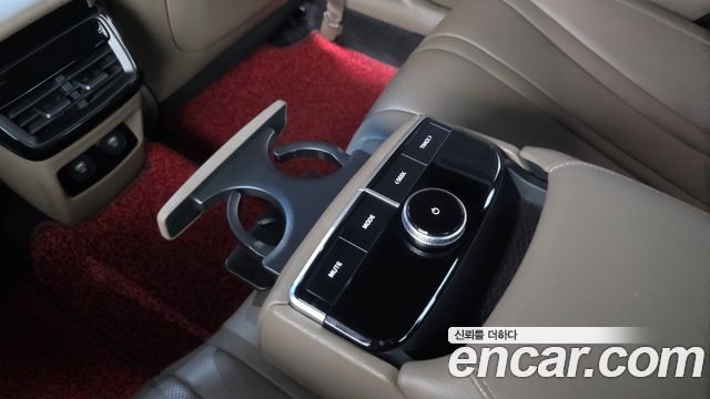 Kia K8 2023 — photo 31