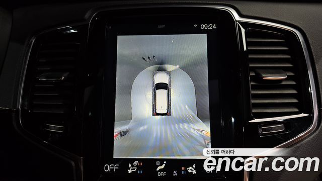Volvo XC90 2018 — photo 17