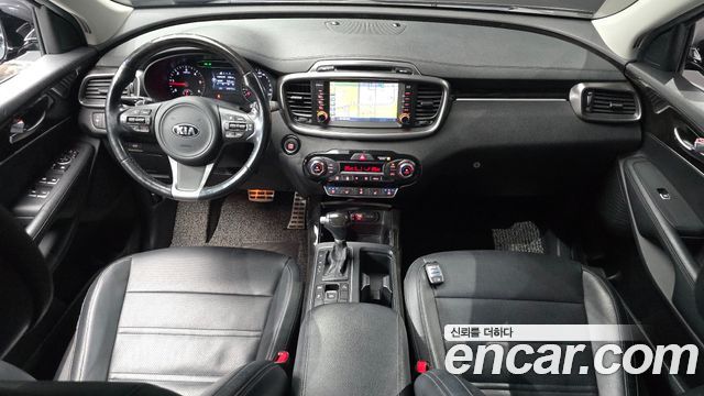 Kia Sorento 2017 — photo 10