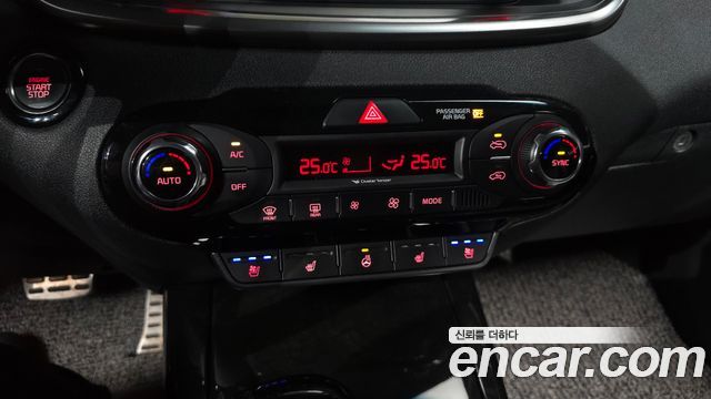 Kia Sorento 2017 — photo 23