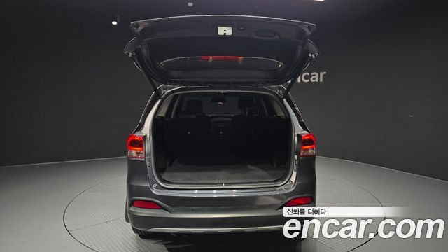 Kia Sorento 2017 — photo 35