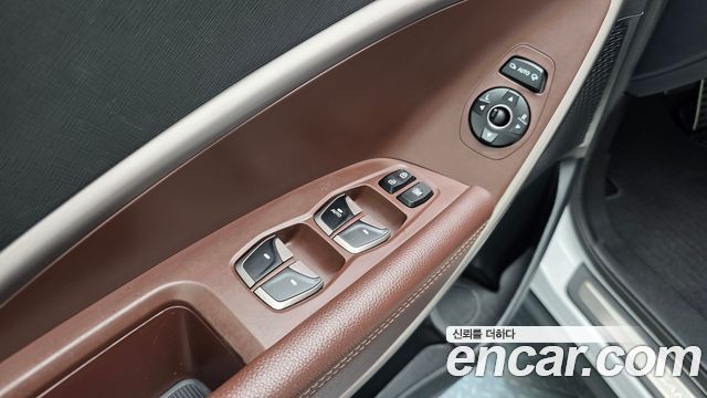 Hyundai Santafe 2017 — photo 27