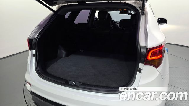 Hyundai Santafe 2017 — photo 34