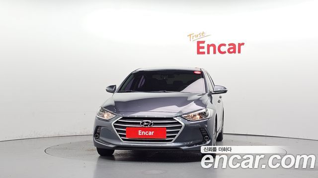 Hyundai AVANTE 2016 — photo 3