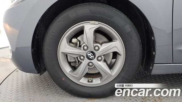 Hyundai AVANTE 2016 — photo 5