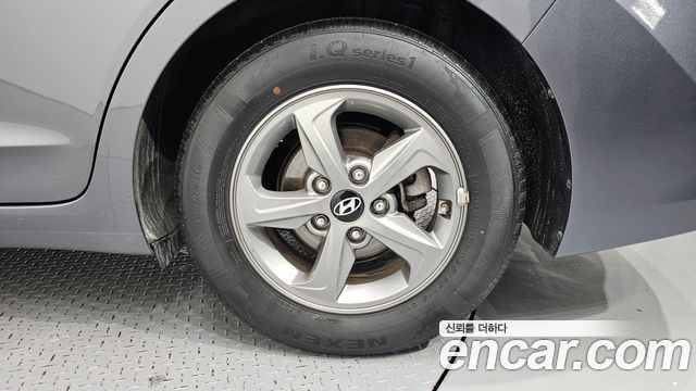 Hyundai AVANTE 2016 — photo 7