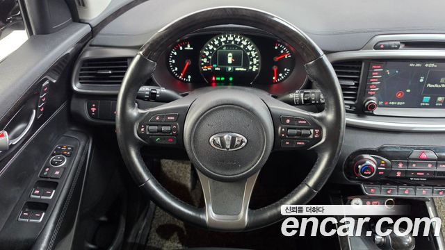 Kia Sorento 2015 — photo 19