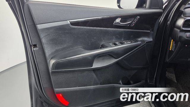 Kia Sorento 2015 — photo 14
